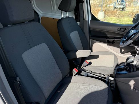 Used 2021 Ford Transit Connect XL image 18