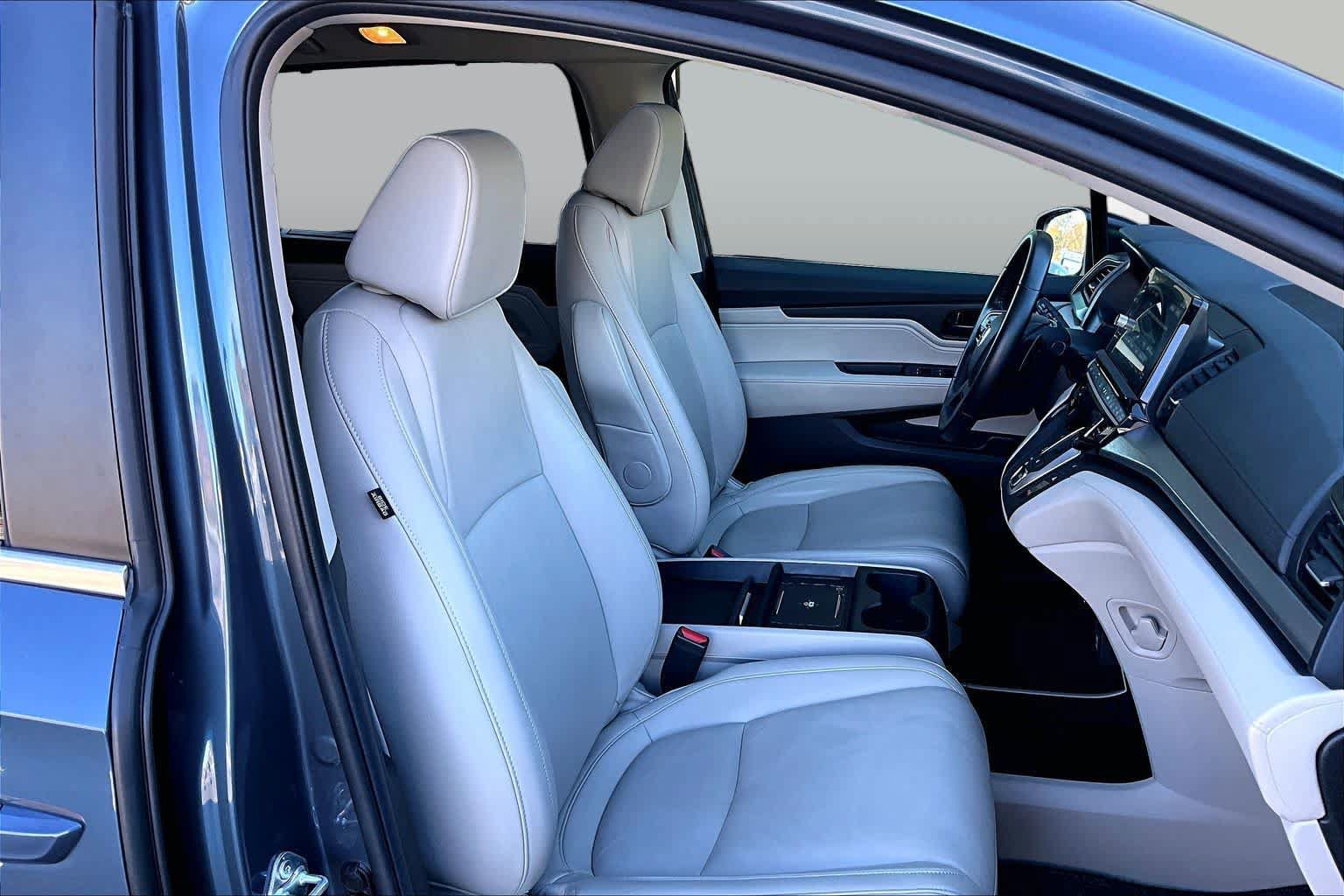 Used 2025 Honda Odyssey EX-L image 8