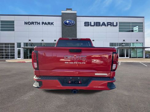 Used 2025 GMC Sierra 1500 Elevation image 4
