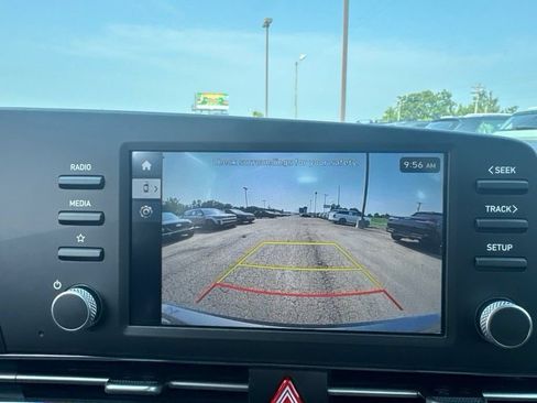 New 2026 Hyundai Elantra SE FWD image 25