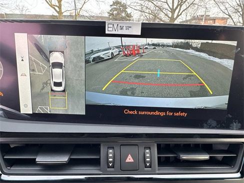 New 2025 Lexus ES 350 Ultra Luxury image 24