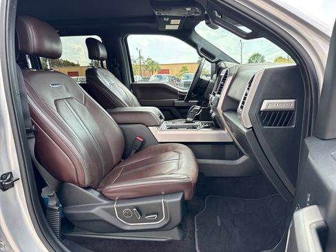 Used 2016 Ford F150 Platinum w/ Equipment Group 701A Luxury image 27