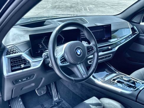 Used 2026 BMW X5 xDrive40i w/ M Sport Package AWD/4WD image 13