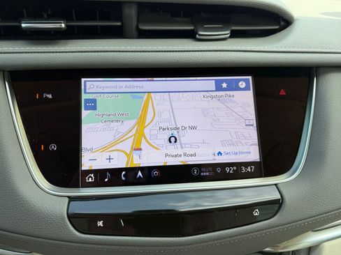 Used 2023 Cadillac XT5 Premium Luxury w/ LPO, Floor Liner Package AWD/4WD image 31