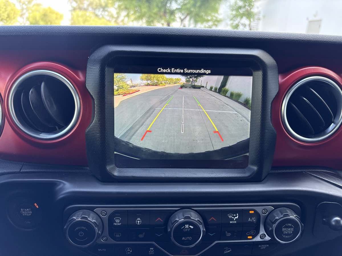 Used 2019 Jeep Wrangler Rubicon AWD/4WD image 22