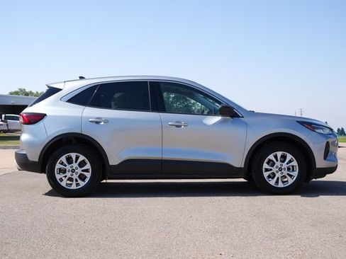 Used 2024 Ford Escape Active FWD image 2