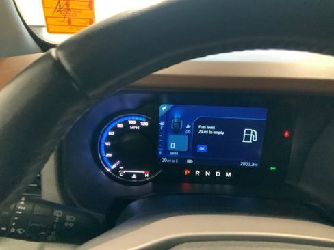 Used 2024 Ford Bronco Outer Banks image 33