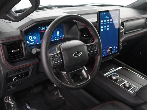 Used 2024 Ford Expedition Limited AWD/4WD image 21