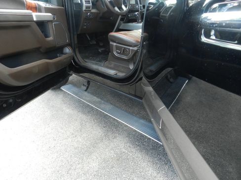 Used 2018 Ford F150 King Ranch w/ Equipment Group 601A Luxury image 17