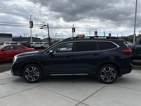 Used 2023 Subaru Ascent Limited w/ Technology Package AWD/4WD image 2