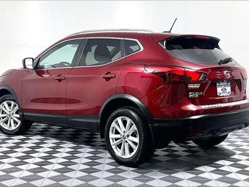 Used 2019 Nissan Rogue Sport SV w/ Technology Package FWD image 11