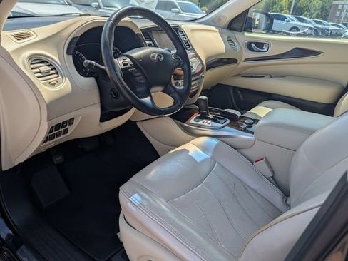 Used 2015 INFINITI QX60 FWD w/ Deluxe Touring Package image 6