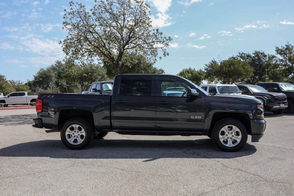 Used 2018 Chevrolet Silverado 1500 LT w/ Texas Edition AWD/4WD image 6