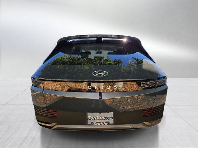 Used 2024 Hyundai Ioniq 5 SE RWD image 4
