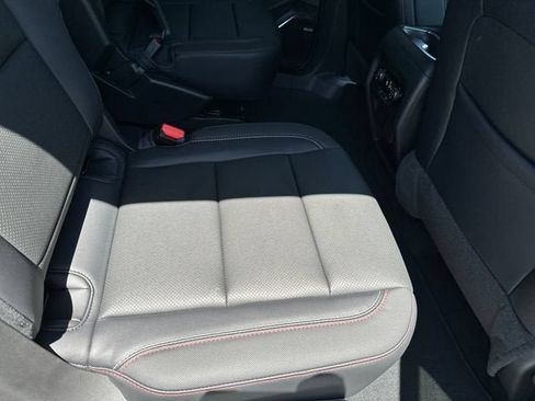 New 2026 Chevrolet Traverse Z71 w/ Enhanced Driving Package AWD/4WD image 28
