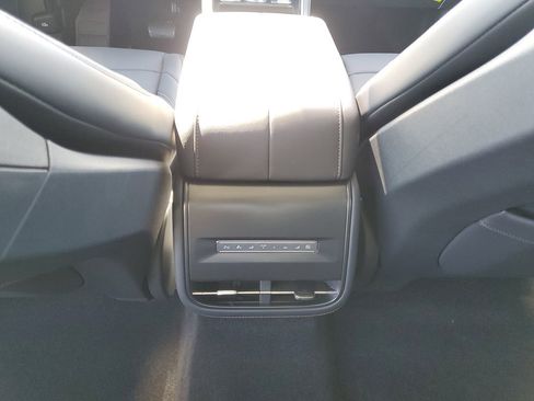 New 2026 Lincoln Nautilus Premier AWD/4WD image 13
