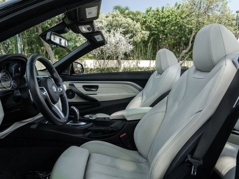 Used 2018 BMW 440i Convertible RWD image 15