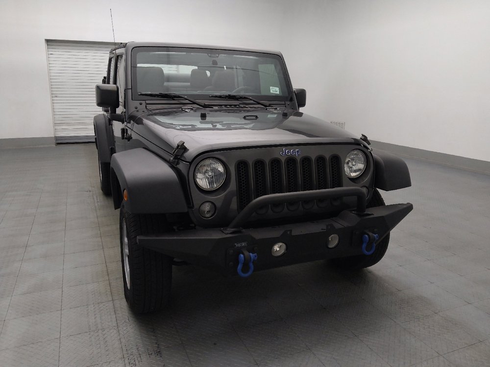 Used 2017 Jeep Wrangler Unlimited Sport w/ Connectivity Group AWD/4WD image 14