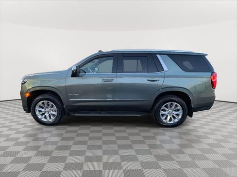 Used 2024 Chevrolet Tahoe LT w/ LT Signature Package image 4