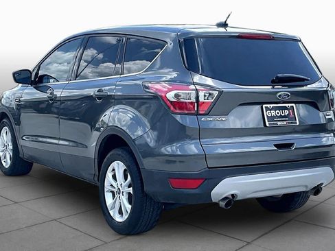Used 2017 Ford Escape SE FWD image 12
