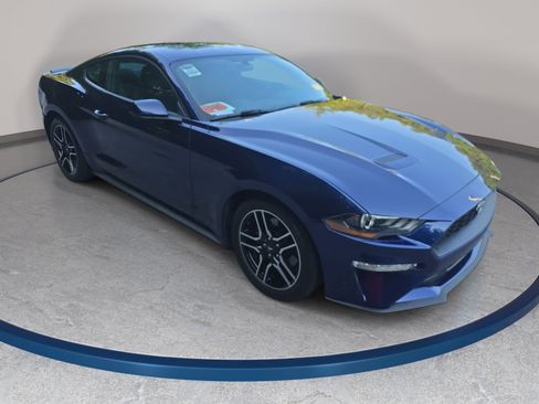 Used 2020 Ford Mustang Coupe w/ Equipment Group 101A RWD image 3