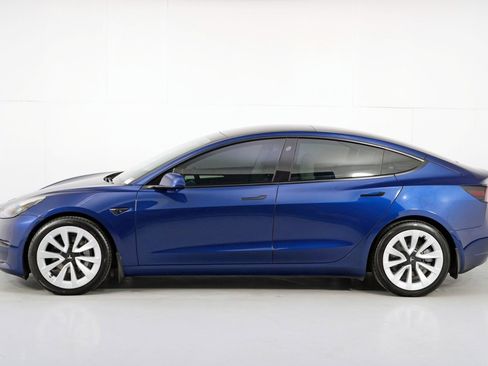 Used 2022 Tesla Model 3 image 48
