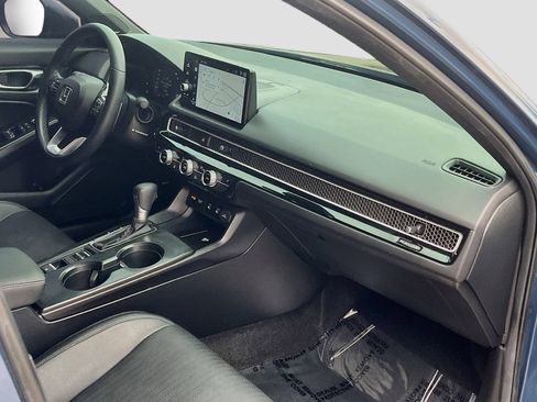 Used 2025 Honda Civic Sport Touring image 30
