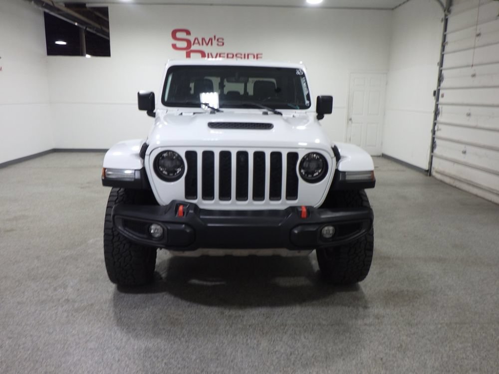Used 2023 Jeep Gladiator Mojave w/ LED Lighting Group AWD/4WD image 6