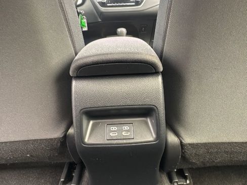 Used 2023 Toyota Corolla LE FWD image 16
