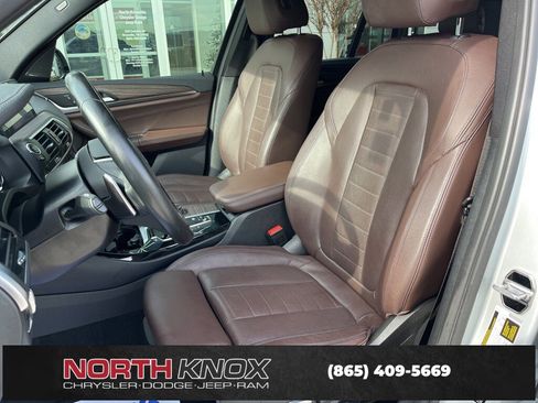 Used 2018 BMW X3 M40i w/ Premium Package image 4