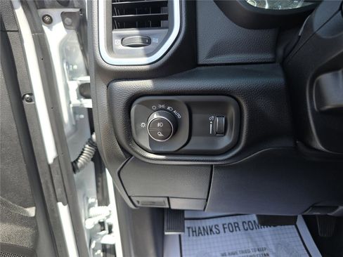 Used 2026 RAM 2500 Big Horn AWD/4WD image 33