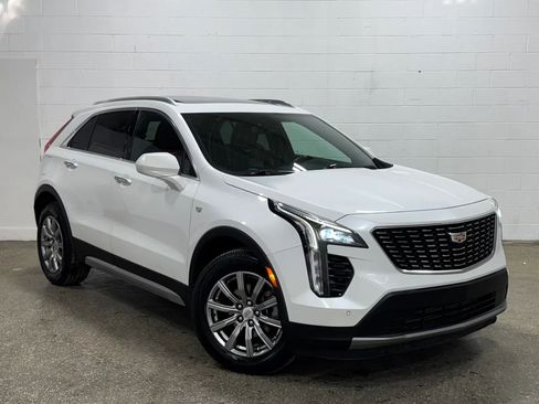 Used 2019 Cadillac XT4 Premium Luxury image 1