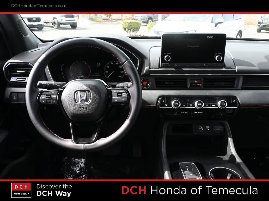 Certified 2025 Honda Pilot Sport image 8