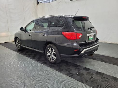 Used 2018 Nissan Pathfinder SV AWD/4WD image 5