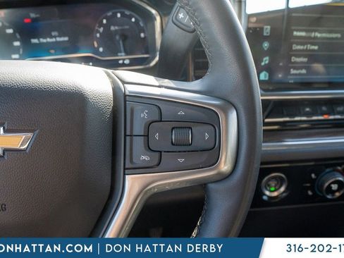 Used 2024 Chevrolet Silverado 1500 LT image 10