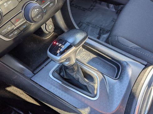 Used 2018 Dodge Charger SXT Plus image 26