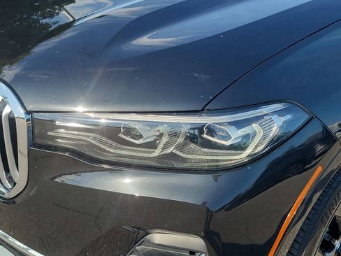 Used 2021 BMW X7 xDrive40i w/ Executive Package 2 AWD/4WD image 9