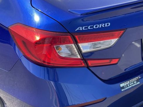 Used 2020 Honda Accord Sport image 10