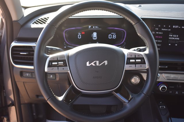 Used 2025 Kia Telluride S FWD image 20