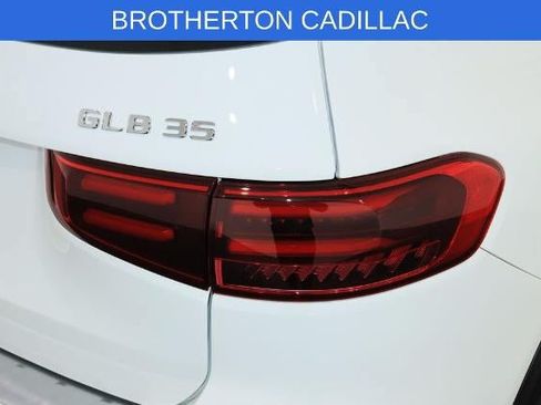 Used 2025 Mercedes-Benz GLB 35 AMG 4MATIC image 14