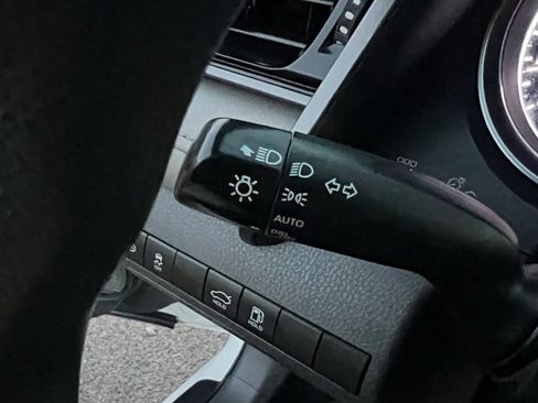 Used 2020 Toyota Camry LE w/ Cold Weather Package AWD/4WD image 29