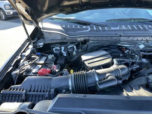 Used 2022 Ford F350 XLT w/ XLT Premium Package image 39