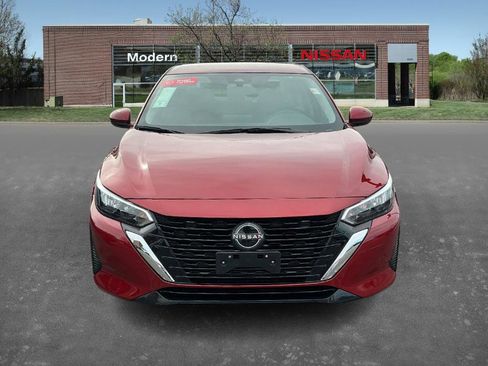 Used 2024 Nissan Sentra SV image 6