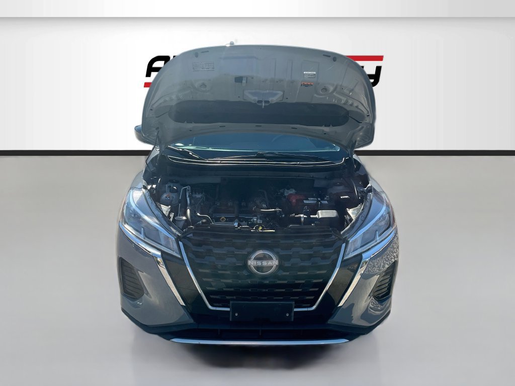 Used 2023 Nissan Kicks SV FWD image 27