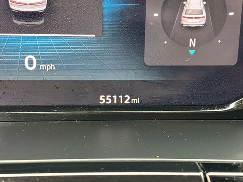 Used 2024 Volkswagen Atlas SE image 29