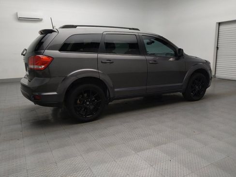 Used 2019 Dodge Journey SE w/ Blacktop Package image 10