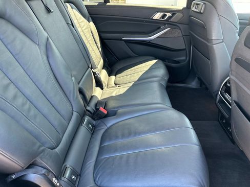Used 2019 BMW X7 xDrive40i w/ Premium Package image 5