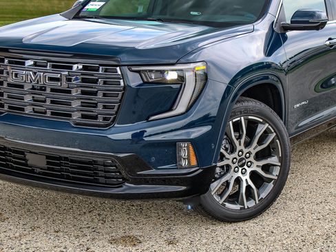 New 2027 GMC Acadia Denali Ultimate AWD/4WD image 9