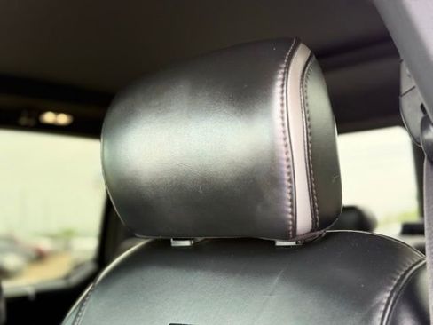 Used 2019 Ford F250 Platinum w/ Platinum Ultimate Package AWD/4WD image 17