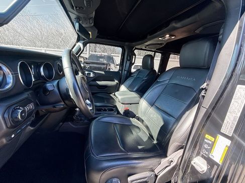 Used 2022 Jeep Wrangler Unlimited Sahara image 23